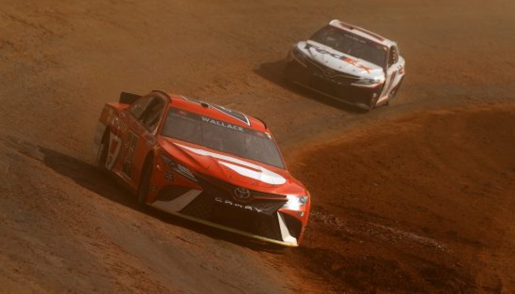 NASCAR Cup Series Food City Dirt Race Practice